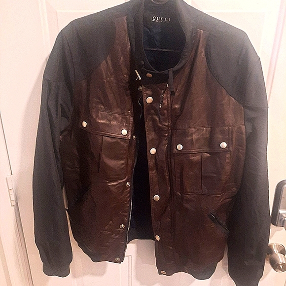 Authentic Brown and Black leather Gucci bomber jacket - Picture 10 of 11